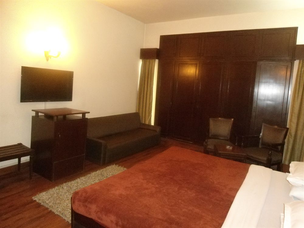 Collection O Hamilton Hotel ニューデリー エクステリア 写真